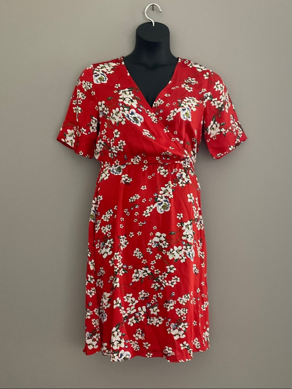 Jacqueline de Yong Red Dress